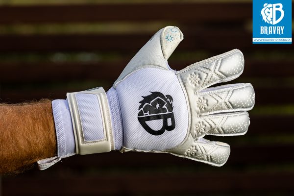 Bravry STRONG I - obrazek 3